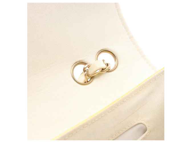 Borsa a tracolla Chanel V-Stitch in vernice giallo - vista 9