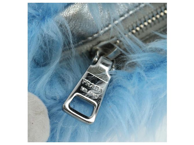 Clutch PRADA in Pelliccia Argento Light Blue Auth 179733SM Blu chiaro - vista 9