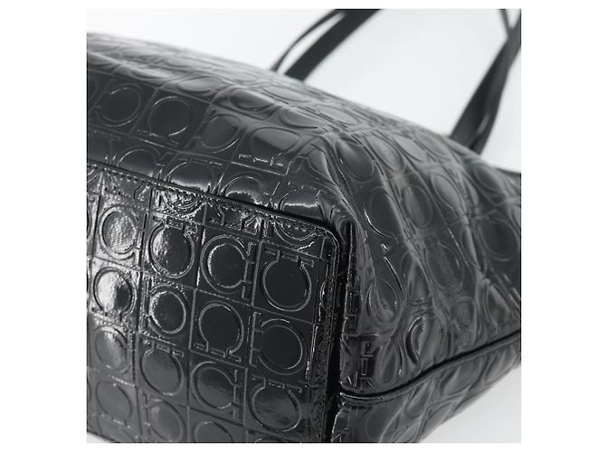 Borsa Tote Salvatore Ferragamo Gancini in vernice nera argento Auth bs35253 - vista 15