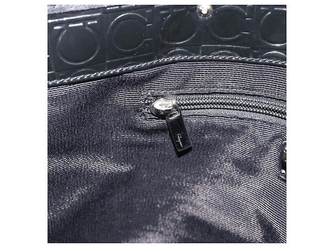 Borsa Tote Salvatore Ferragamo Gancini in vernice nera argento Auth bs35253 - vista 20