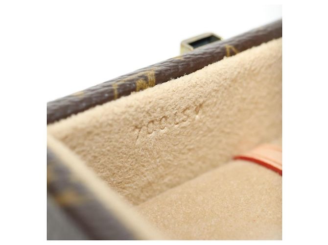 LOUIS VUITTON Monogram Schmuckkästchen Schmuckbox LV Auth 181142SAV Monogramm - Ansicht 11