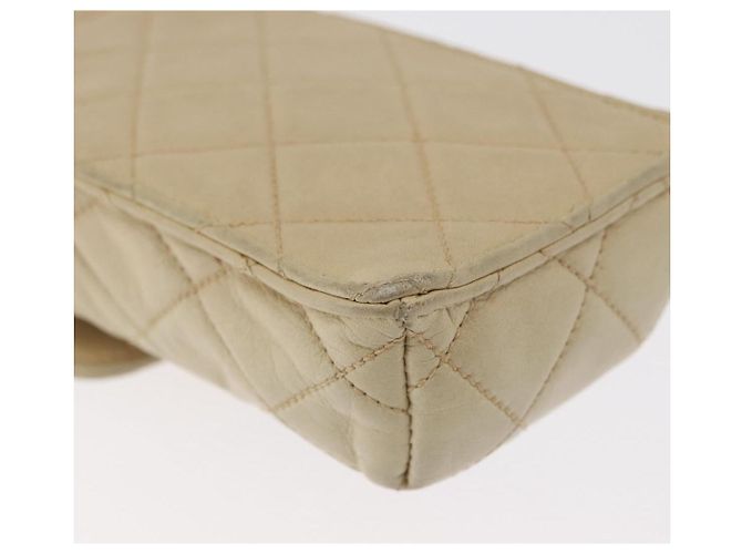 CHANEL Borsa a Spalla Matelassé con Catena in Pelle di Agnello Beige Oro CC Auth 179876A D'oro - vista 15