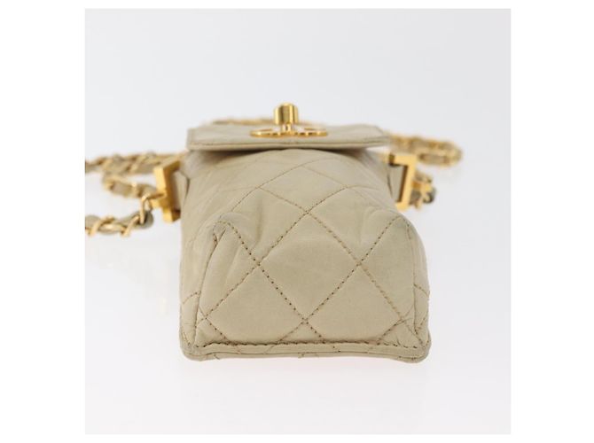 CHANEL Borsa a Spalla Matelassé con Catena in Pelle di Agnello Beige Oro CC Auth 179876A D'oro - vista 5