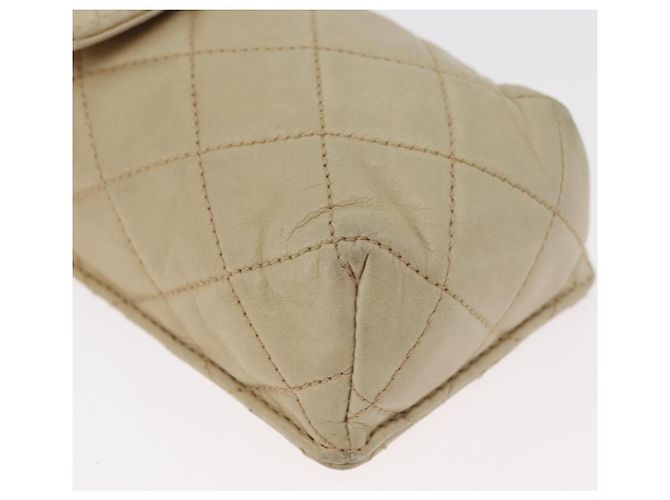 CHANEL Borsa a Spalla Matelassé con Catena in Pelle di Agnello Beige Oro CC Auth 179876A D'oro - vista 9