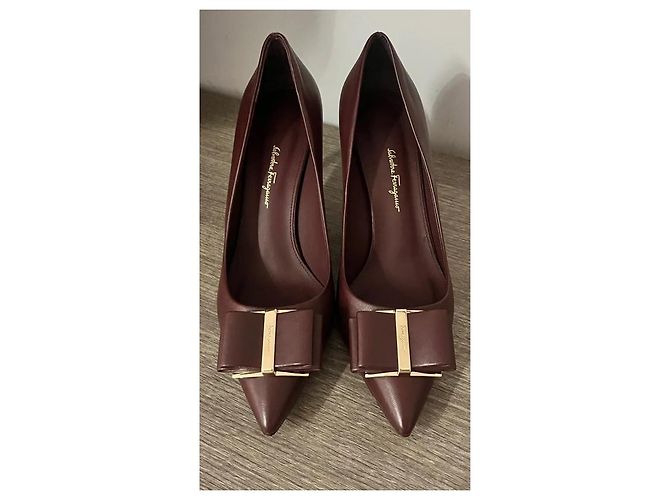 Salvatore Ferragamo Leder-Pumps Barolo - Ansicht 2