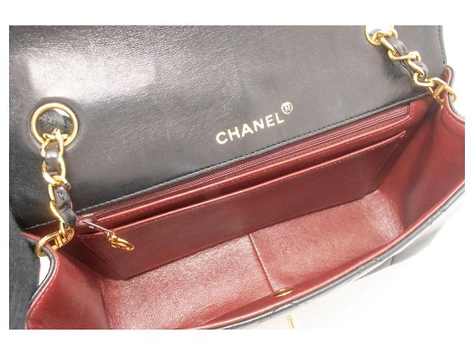 Borsa a tracolla CHANEL Diana Flap Chain in agnello trapuntato nero - vista 10