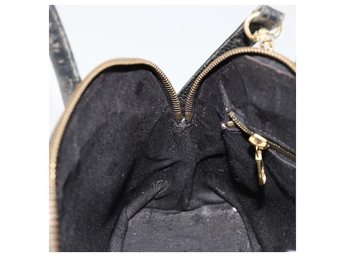Borsa a Mano MCM Logogram Vicetos PVC 2way Nero Oro Auth 181172 D'oro - vista 22