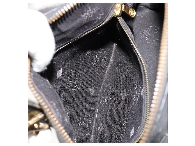 Borsa a Mano MCM Logogram Vicetos PVC 2way Nero Oro Auth 181172 D'oro - vista 24