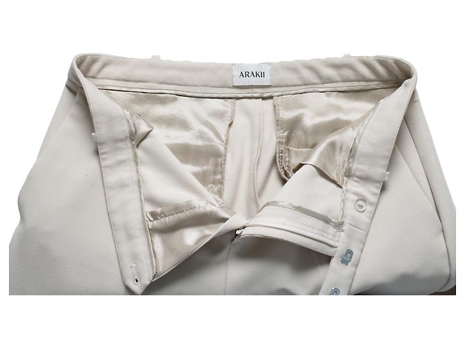 Autre Marque Arakii, pantalón Sora beige con bolsillos de parche - vista 6