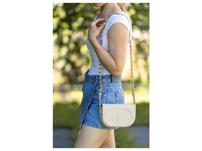 Dior CD Signature Borsa a Tracolla in Pelle - Beige/Nude - vista 19