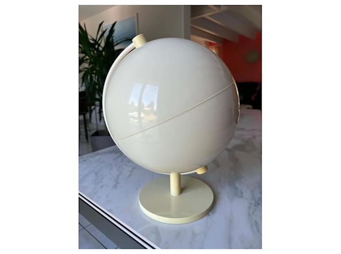 Louis Vuitton Globe Décoratif Monogram Beige - vue 2