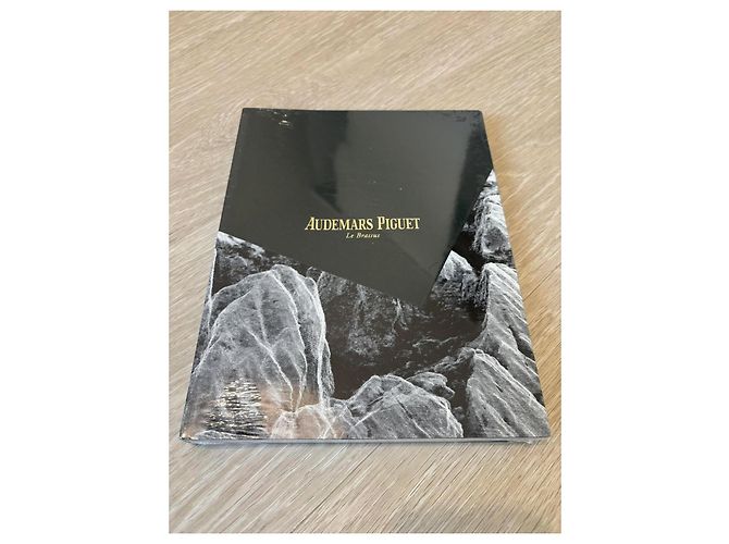 Audemars Piguet Le Brassus Buch 2017 Schwarz Weiß Golden - Ansicht 2