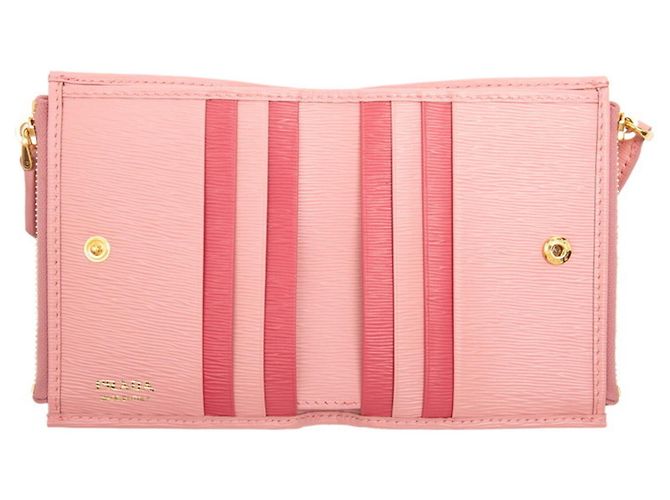 Portafoglio bi-fold con logo Prada in pelle rosa - vista 4