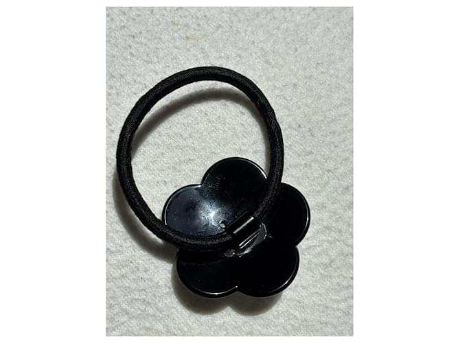 Chanel Elastico per capelli Camelia Nero Bianco - vista 2