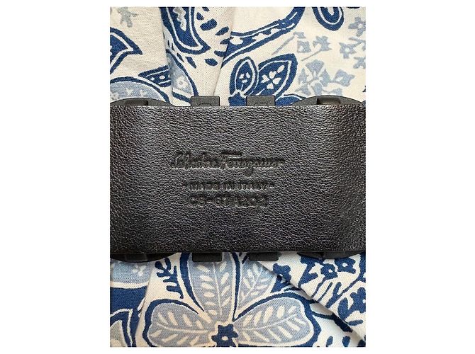 Cintura Salvatore Ferragamo Gancini in tessuto nero - vista 2