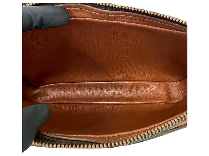 Louis Vuitton Vintage Marly Bandoulière Mini Shoulder Bag Marron - vue 9