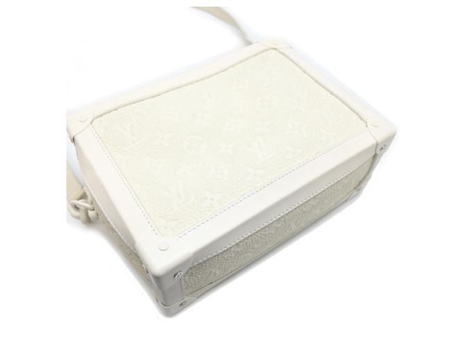 Borsa a tracolla Soft Trunk da donna Louis Vuitton Bianco - vista 4