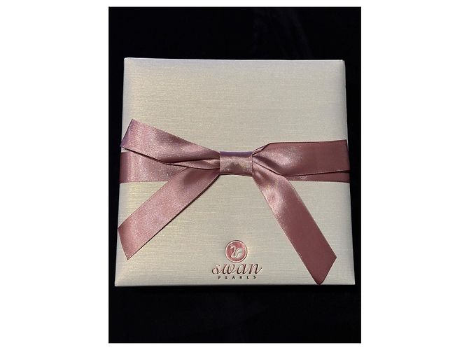 Autre Marque Swan Pearls Set Collana e Bracciale di Perle Bianco - vista 4