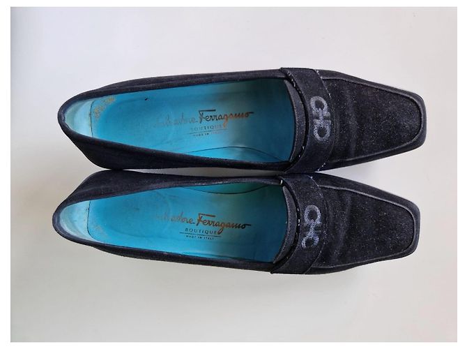 Mocassini Salvatore Ferragamo in camoscio nero Gancini - vista 2