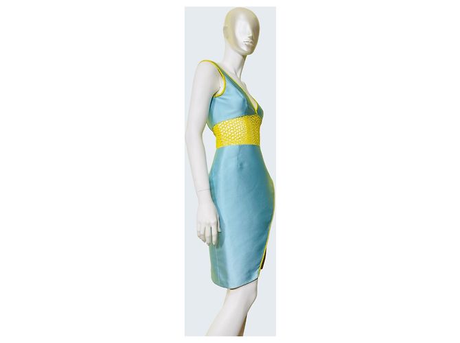 Autre Marque Angel Sanchez Blaues Seidenkleid mit gelber Taille - Ansicht 3