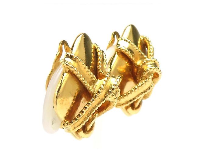 Pendientes de clip dorados Chanel - vista 2