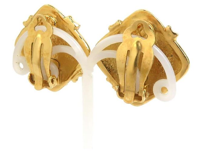 Pendientes de clip dorados Chanel - vista 3