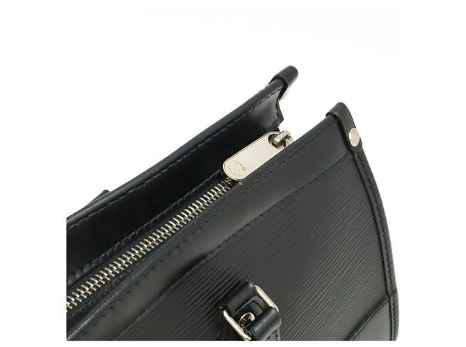 Borsa a tracolla Louis Vuitton Epi Madeleine PM Nero - vista 7