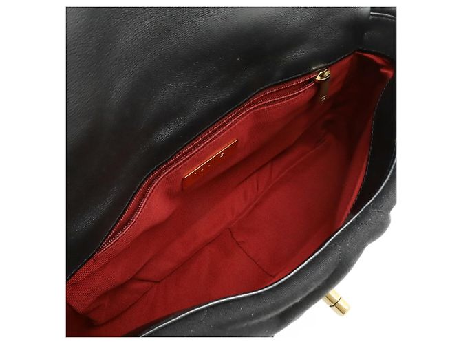 Borsa Chanel 19 Matelassé Coco Mark Chain Nero - vista 7