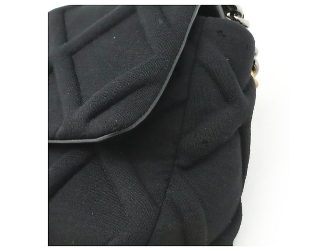 Borsa Chanel 19 Matelassé Coco Mark Chain Nero - vista 9