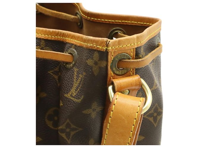 Noe Borsa a Spalla Louis Vuitton Monogram Petit Noé Marrone Monogramma - vista 7
