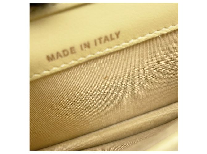 Borsa a tracolla Chanel Mini Matelassé Chain Giallo - vista 10