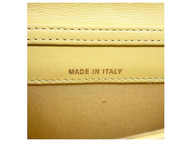 Borsa a tracolla Chanel Mini Matelassé Chain Giallo - vista 14