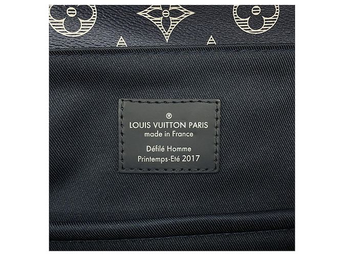 Borsa Louis Vuitton Monogram Savannah Steamer Nero - vista 16