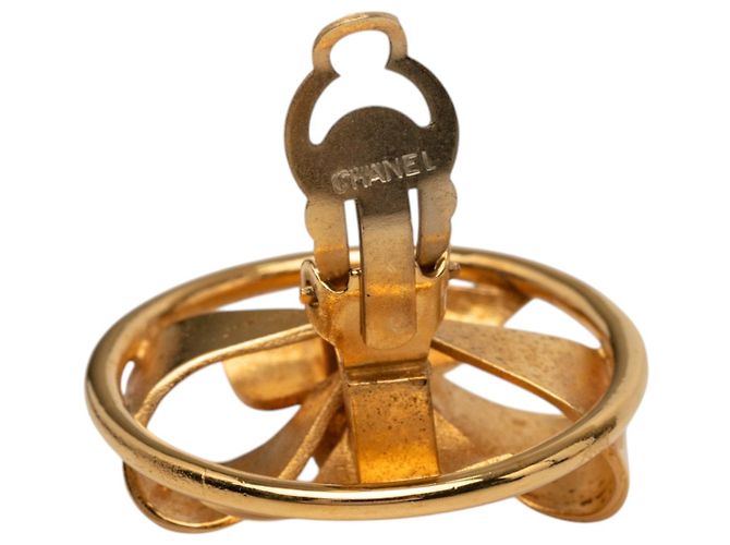 Orecchini Chanel Gold CC placcati oro con perle finte rotonde e fiocco a clip D'oro - vista 3