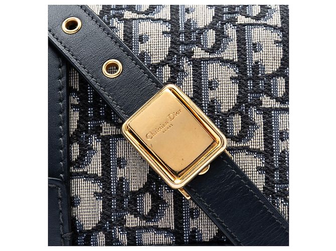 Bolsa 30 Montaigne Flap em lona Blue Oblique da Dior - vista 5