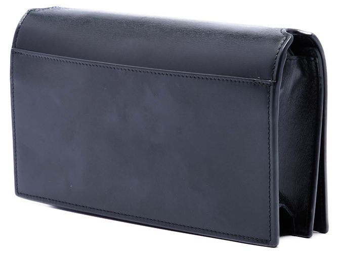 Bolsa transversal Saint Laurent em couro liso preto - vista 2