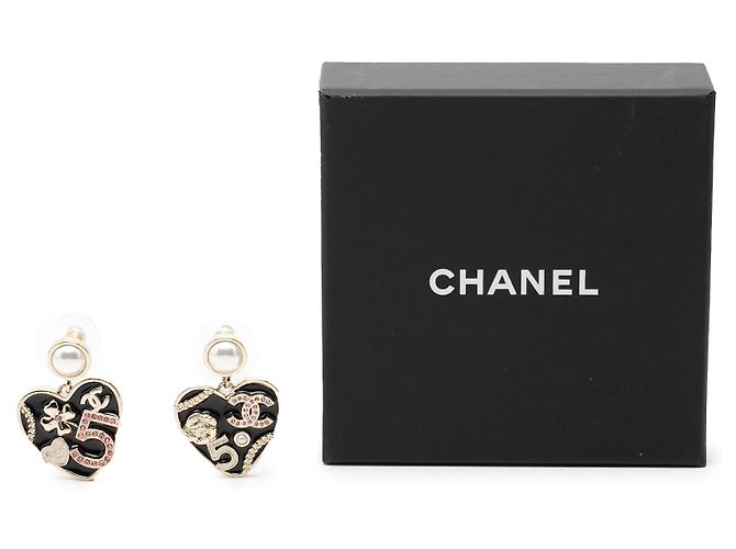 Orecchini Chanel Gold CC placcati oro, perle finte, strass e cuore in resina, a lobo D'oro - vista 4