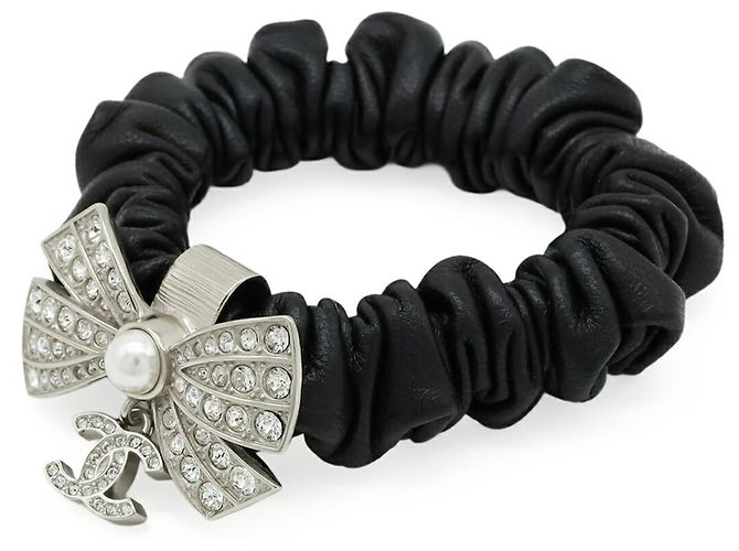 Scrunchie in pelle con nastro Coco Mark e strass CHANEL Nero Argento - vista 2