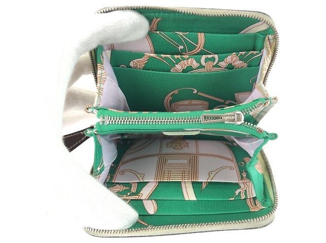 Hermès Monedero de cuero Epsom verde claro Hermes - vista 8