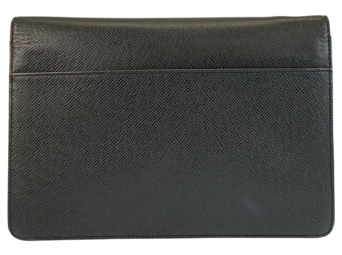 Clutch Selenga in pelle Taiga Louis Vuitton Nero - vista 2