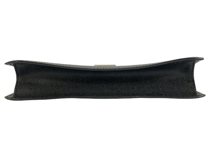 Clutch Selenga in pelle Taiga Louis Vuitton Nero - vista 8
