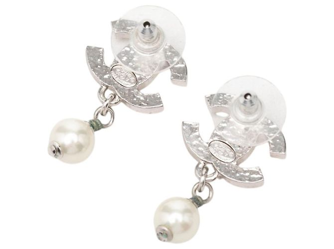 Pendientes Swing Chanel Coco Mark en metal plateado Plata - vista 2