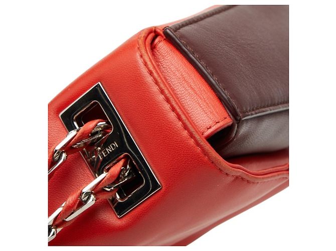 Borsa a tracolla con catena Fendi in pelle Bordeaux Rosso Bordò - vista 8