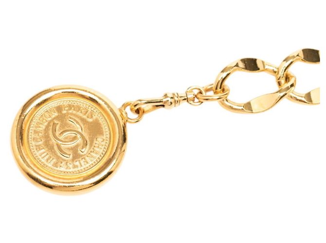 Cinto Le Cambon com corrente banhada a ouro Chanel Dourado - vista 3