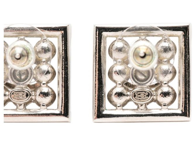 Pendientes de botón Chanel Coco Mark Square Plata - vista 3
