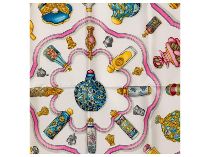 Hermès Sciarpa Hermes Carre 90 Qu'importe le flacon Bianco Multicolore - vista 6