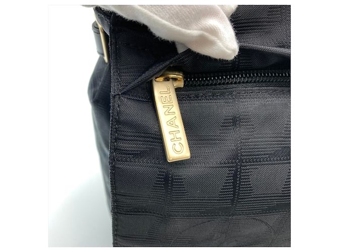 Nuova borsa a tracolla da viaggio Chanel Nero - vista 7