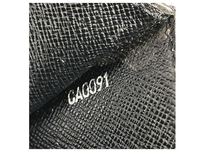 Borsa Selenga in Taiga Louis Vuitton Nero Grigio - vista 16