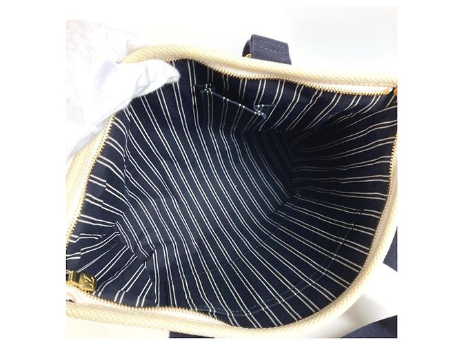 Borsa a tracolla Louis Vuitton Antigua Cabas MM Bianco Blu navy - vista 10