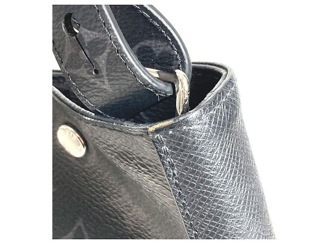 Borsa Tote Louis Vuitton Taigarama City Nero - vista 10